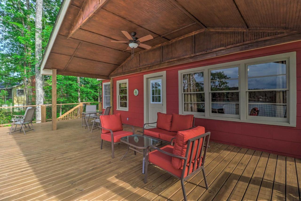 Waterfront Lake Martin Home With Grill And Beach! Eclectic Exterior photo